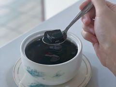 -梧州双钱龟苓膏(丽港航母店)