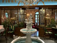 -秘密旅行Bonjour(黑金冠 江南西店)