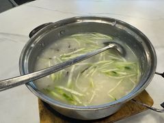 -明本湛江鸡•海鲜小厨(陈家祠店)