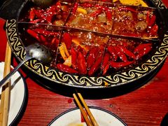 -黄家码头老火锅(解放碑旗舰店)