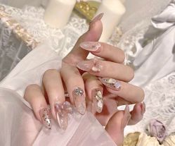-慕拉美甲美睫皮肤管理