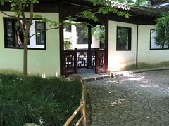 -汇龙潭