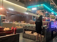 自助取餐区-阪尚皇·原切牛排·烤肉火锅自助(北京路店)