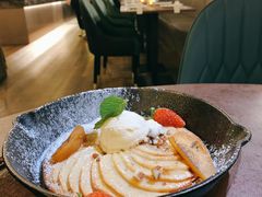 -Oasis Bar & Grill