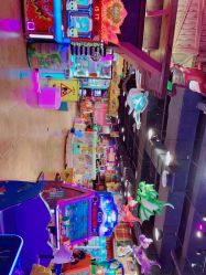 点击看大图 -卡通尼乐园(五彩世界店)