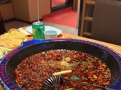 -何师傅美蛙鱼头(汉街店)