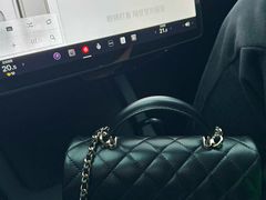 -CHANEL(恒隆广场店)