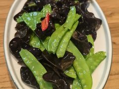 -俭寨大盘鸡·手抓肉·烧烤新疆菜(乌苏路店)