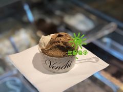 -VENCHI 闻绮(北京国贸商城店)