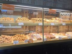 -昆明冠生园·蛋糕·面包(南强街店)