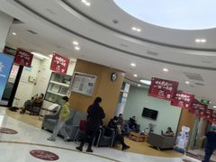 -雅悦齿科(顾村公园店)