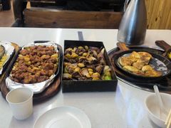 -老东镇啤酒屋海鲜加工·蒸汽海鲜·海鲜烧烤(台东店)