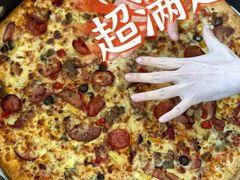 垃圾桶”披萨-Tube station站点比萨(王府井百货店)