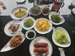 -七的湖·晚芳亭·阳澄湖农家菜·大闸蟹(莲花岛店)