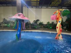 -泉城欧乐堡戏水湾艺术养生温泉