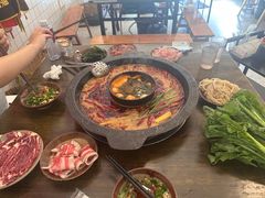 -黄潇洒老火锅(九眼桥宏济巷店)
