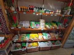 零售区-锅圈食汇火锅烧烤食材超市(红桥店)