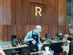 大堂-星巴克臻选(南京艾尚天地店)