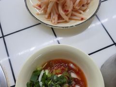 -周良天山牛杂城(天山路总店)