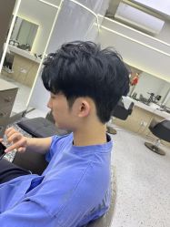 -苏豪路易士·嘉玛发廊
