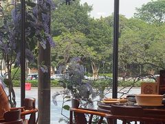 -龙悦湾酒家·八阵鱼生·渔人码头店