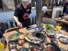 -姜虎东白丁烤肉(虹桥天地店)