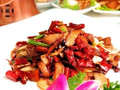 -遇见阿家村云南菜(魏公村店)