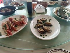 -红月湾海鲜饭店•沙滩海景(双月湾店)