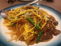 干炒牛河-海口万豪中餐厅·粤菜·海南菜· 平价海鲜·茶点· KTV包房
