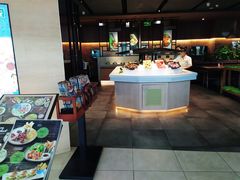 -尚尚仙·酸汤猪手·猪肚鸡火锅(华联万柳购物中心店)