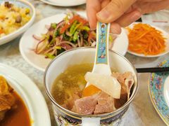 -汗腾格里·风味餐厅(新疆驻京办店)