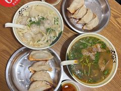 -黄阿姨锅贴大王(万航渡路店)