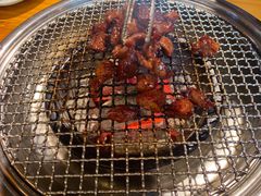 护心肉-极简·炭火烤肉主题餐厅·龙虾烧烤·烤羊排(宝龙店)