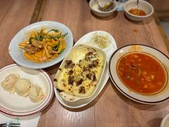 -玛格萝妮比萨屋(四平店)