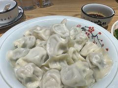 三鲜水饺-方城小吃店
