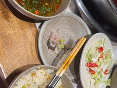 -肖肖酸萝卜鱼火锅(总店)