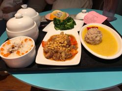 -阁涞玛尊月月子会所(温江店)