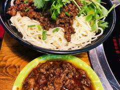 -重庆鸡公煲·青锅花椒鱼(牡丹江路店)