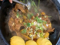 -东北农家院·铁锅炖(莘庄店)