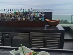 -瑰丽酒店·海吧·天际下午茶·现场DJ·天台酒吧