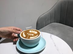 -Fridi Patisserie Cafe