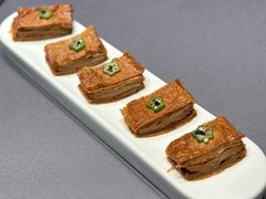 鱼籽素烧鹅-狮王府淮扬菜(万象城店)