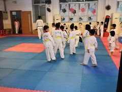 -佛山市儿童活动中心羽毛球馆