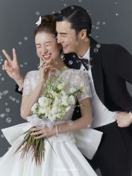 -金夫人婚纱摄影