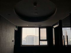 -桔子水晶苏州吴江步行街酒店
