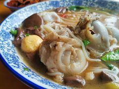 -邱芳粉店(迎宾大道旗舰店)