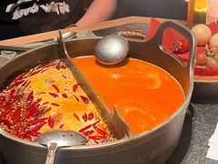 -三出山火锅(南京万象天地店)