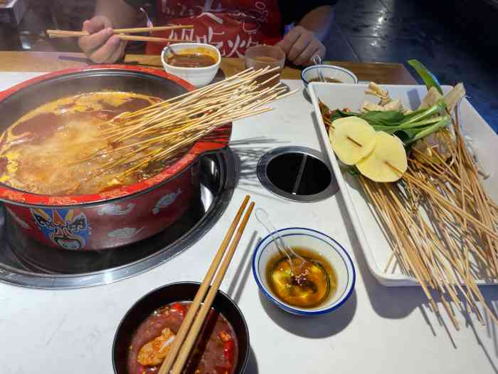 耙耳朵串串(总店)-"必须夸一夸这家串串的味道真的很正!吃的真.