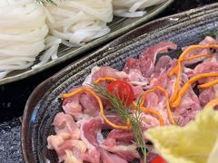 -得意咚瓜·顺德鱼生·冬瓜火锅(深圳首店)