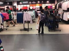 -上品折扣(回龙观店)